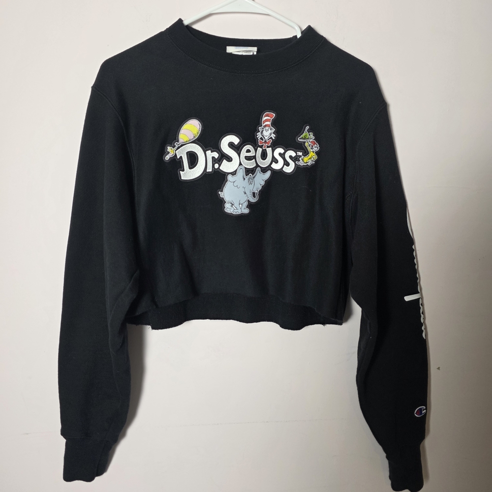 Champion x Dr. Seuss Reverse Weave Cropped Sweatshirt Black Graphic Crewneck S